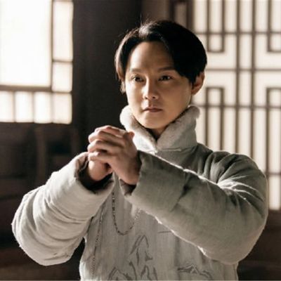 #鬓边不是海棠红